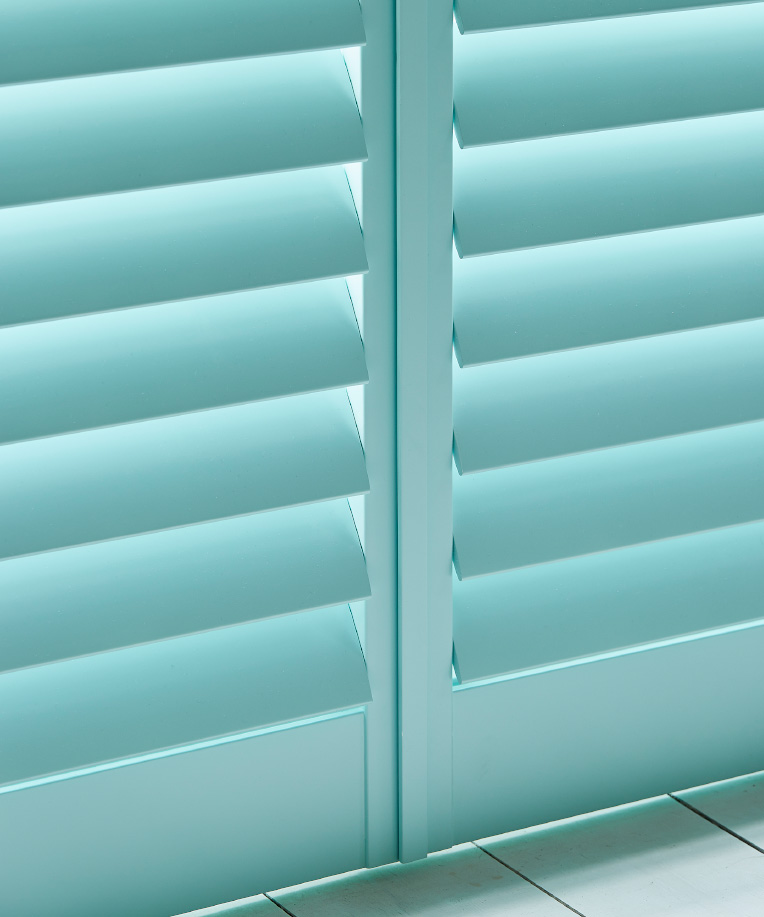 Paulownia_Patio_Doors_Shutters_Custom_Icy_Blue_Detail